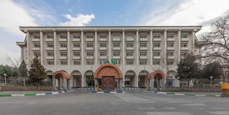 هتل بزرگ حیات وحش 