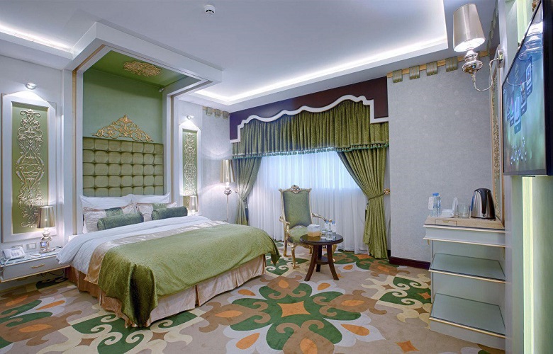نزدیک ترین هتل های 4 ستاره مشهد به حرم امام رضا کدامند؟