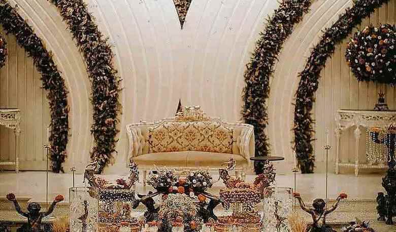 تشریفات الیزه در چه زمینه ای حرفه ای می باشد؟