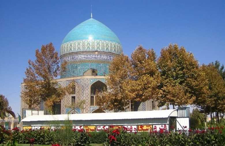 قبرستان خواجه ربیع به چه دلیل معروف شده است؟